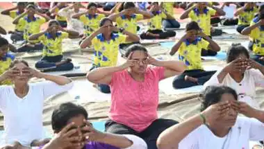 PM Modi Leads International Yoga Day 2026 in Kolkata: Focus on Healthy Ageing