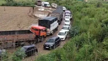 Bahrod-Alwar Road Grinds to Halt: PWD Under Fire Over Botched Bridge Repair