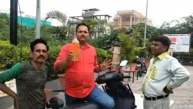Ajmer Man Alleges Water in Petrol, Royal Enfield Engine Seized; Police Probe Underway