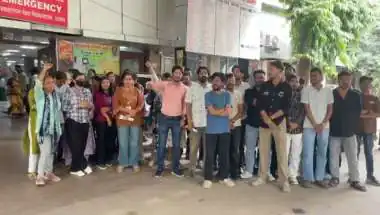 Unpaid Wages Spark Outcry at JLN Medical College: Staff Allege PF-ESI Irregularities