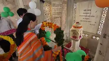 Deputy CM Diya Kumari Leads Independence Day Tribute to Martyrs in Ajmer