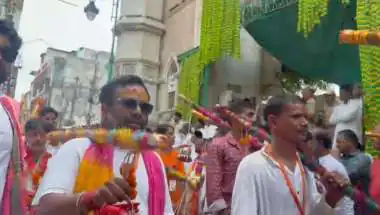 Ajmer's Harmony: Kanwar Yatra Passes Sufi Saint's Dargah Amidst Cheers