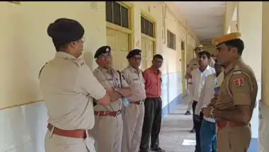 Ajmer SP Harsh Vardhan Agarwala Conducts Extensive Review in Nasirabad Ahead of Local Elections